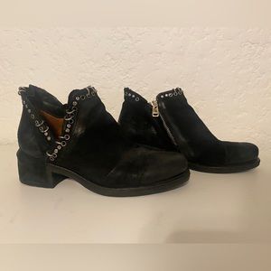 A.S.98 Irene Black Suede Ankle Boots 39